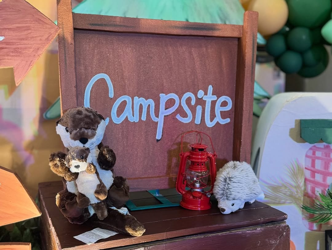 Birthday styling table details
